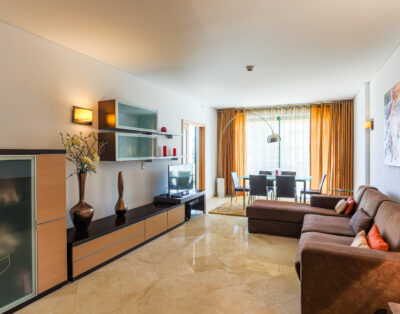 Beautiful Two Bedroom apartment Near Marina – Aquamar 214